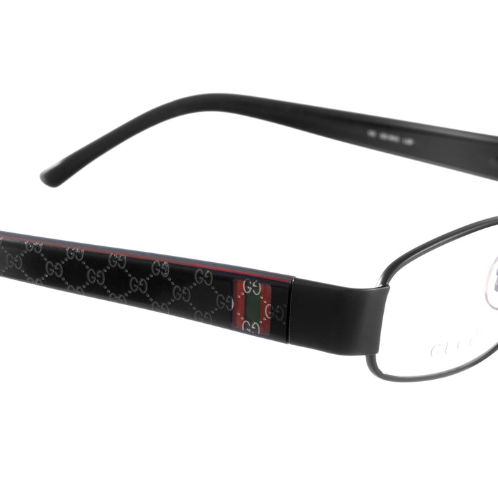 Gucci 00s Thin Black detal zausznika z monogramem GG