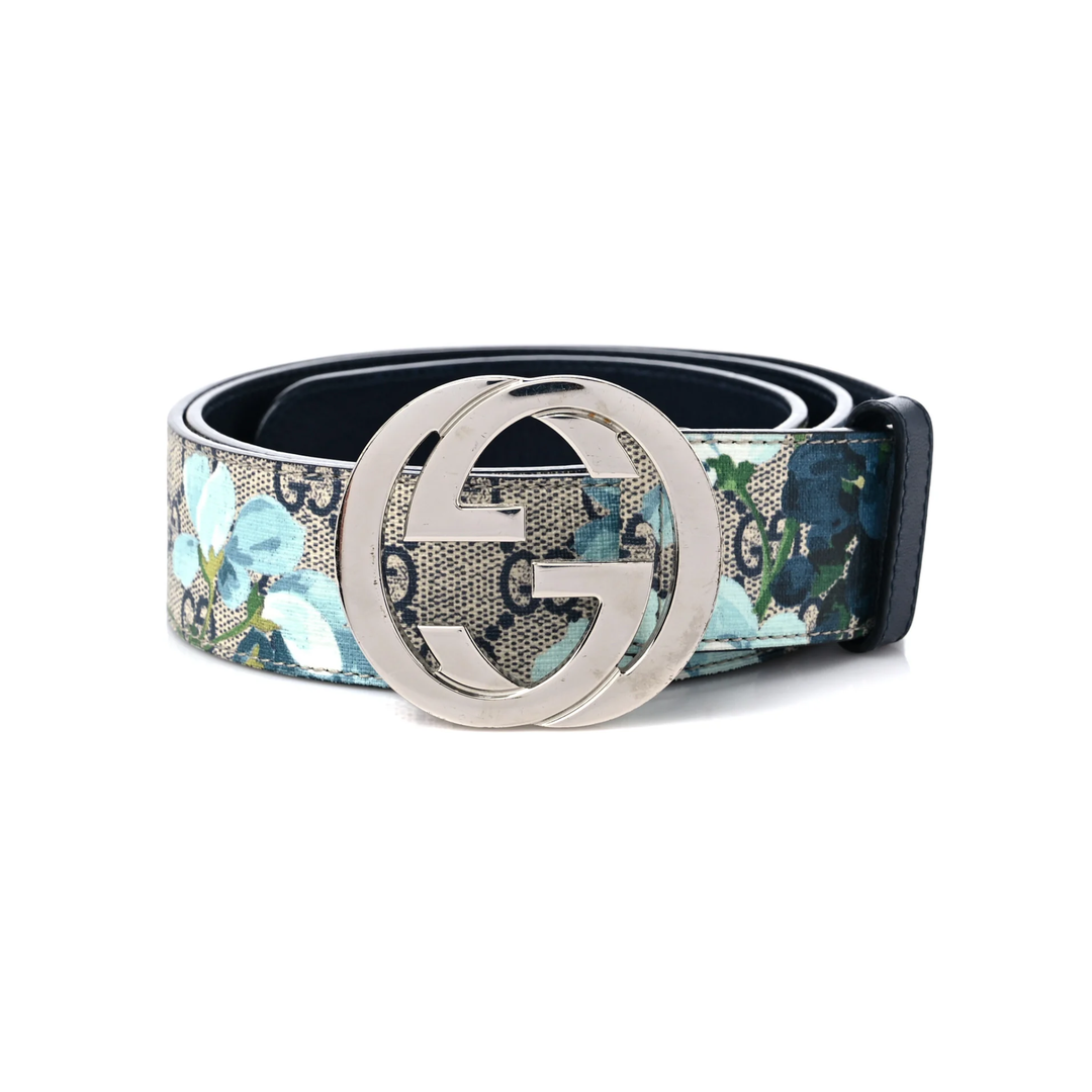 Gucci Blooms Belt GG Supreme Monogram Beige/Blue N-Hype fashion accessory.