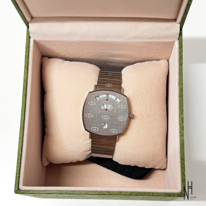 Gucci Grip Watch 38 mm Stainless Steel GG Engraved - N-Hype