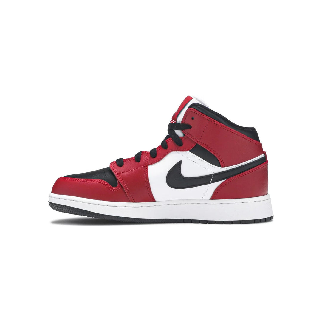 Jordan 1 Mid Chicago Black Toe (GS) sneakersy buty N-Hype Łódź Polska zdjęcie 3