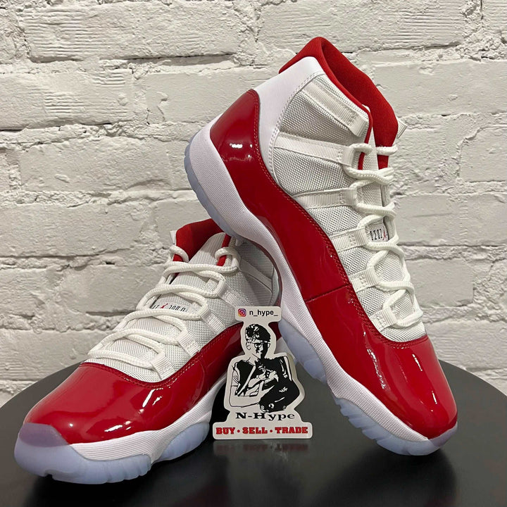 Nike Air Jordan 11 Retro Cherry buty męskie czerwone 2022 N-Hype