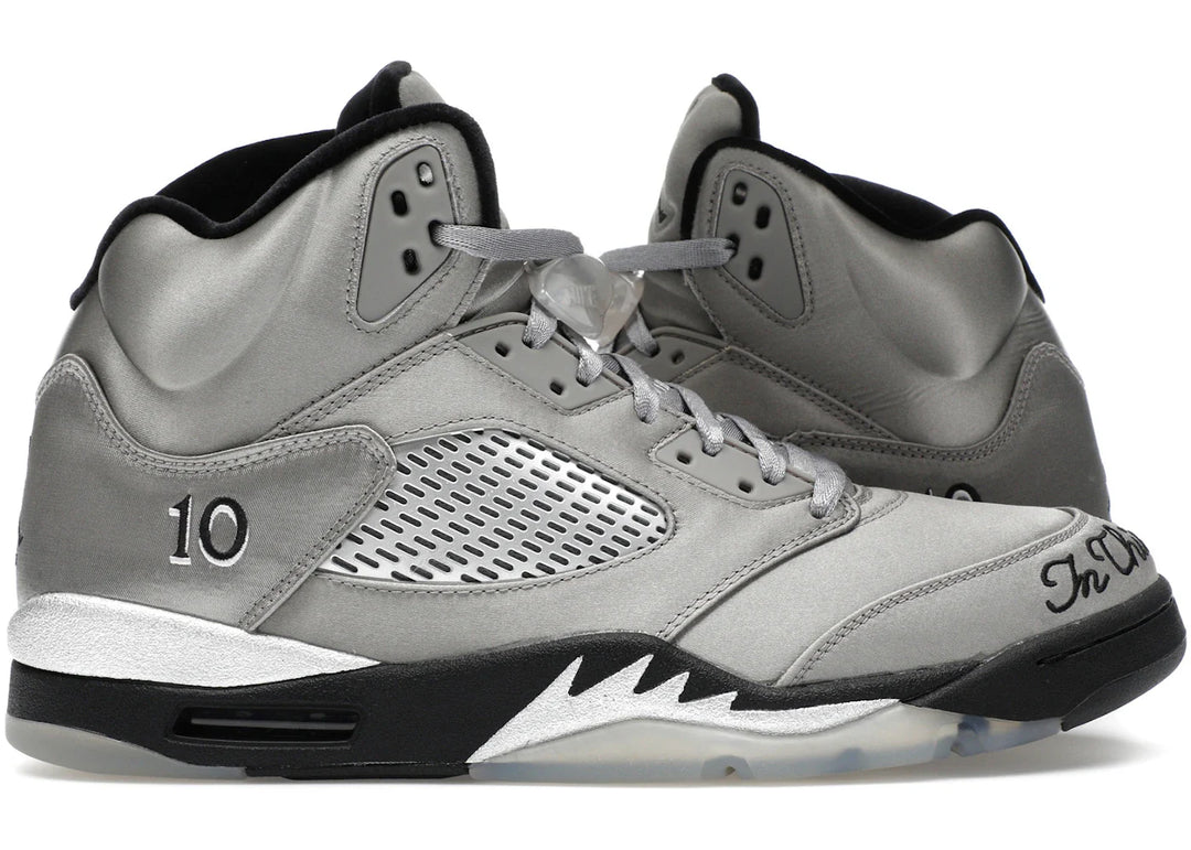 Nike Jordan 5 Retro Wings Women's sneakers black gold N-Hype.