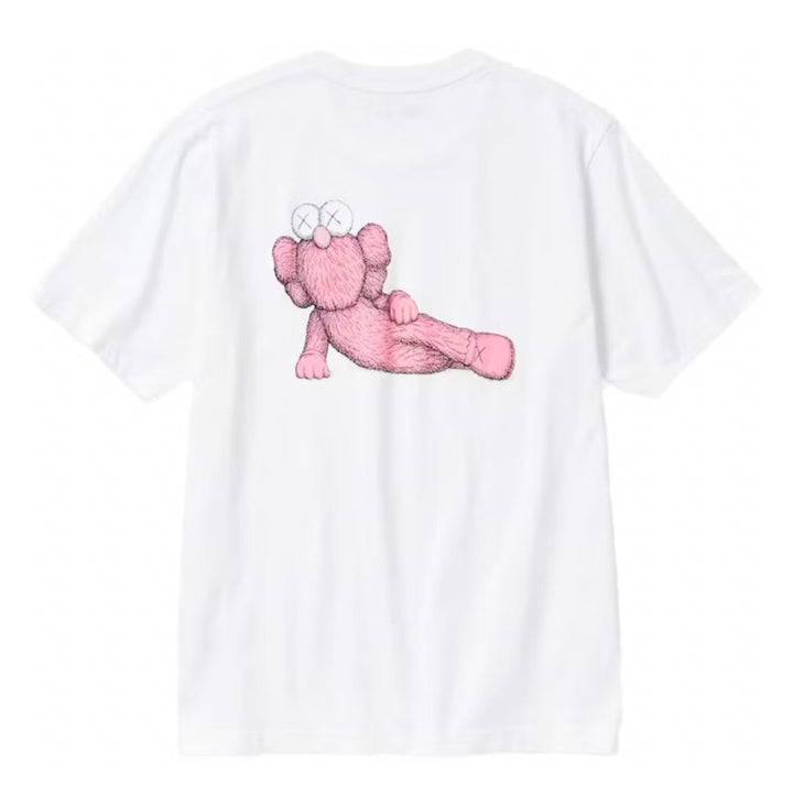 Kaws x Uniqlo UT Short Sleeve Graphic T-shirt biała z różowym logo N-Hype.