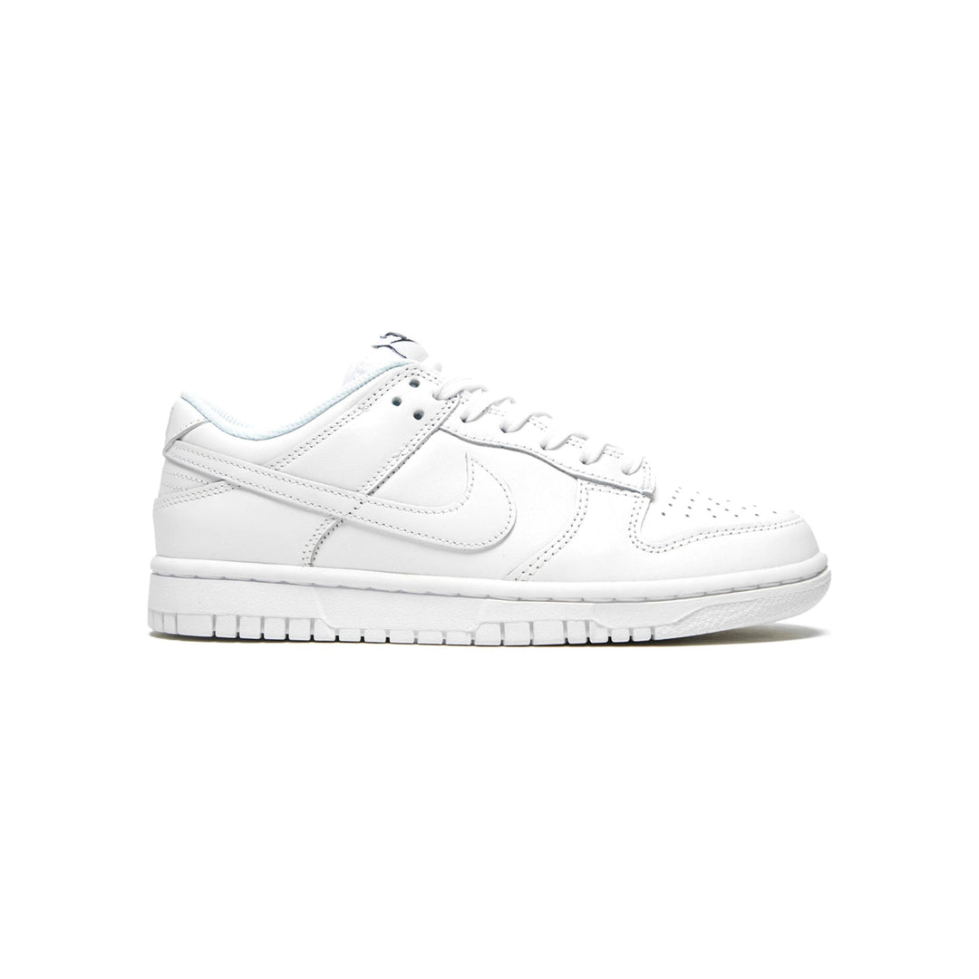 Nike Dunk Low Triple White (2021) (W) buty N-Hype Łódź Polska