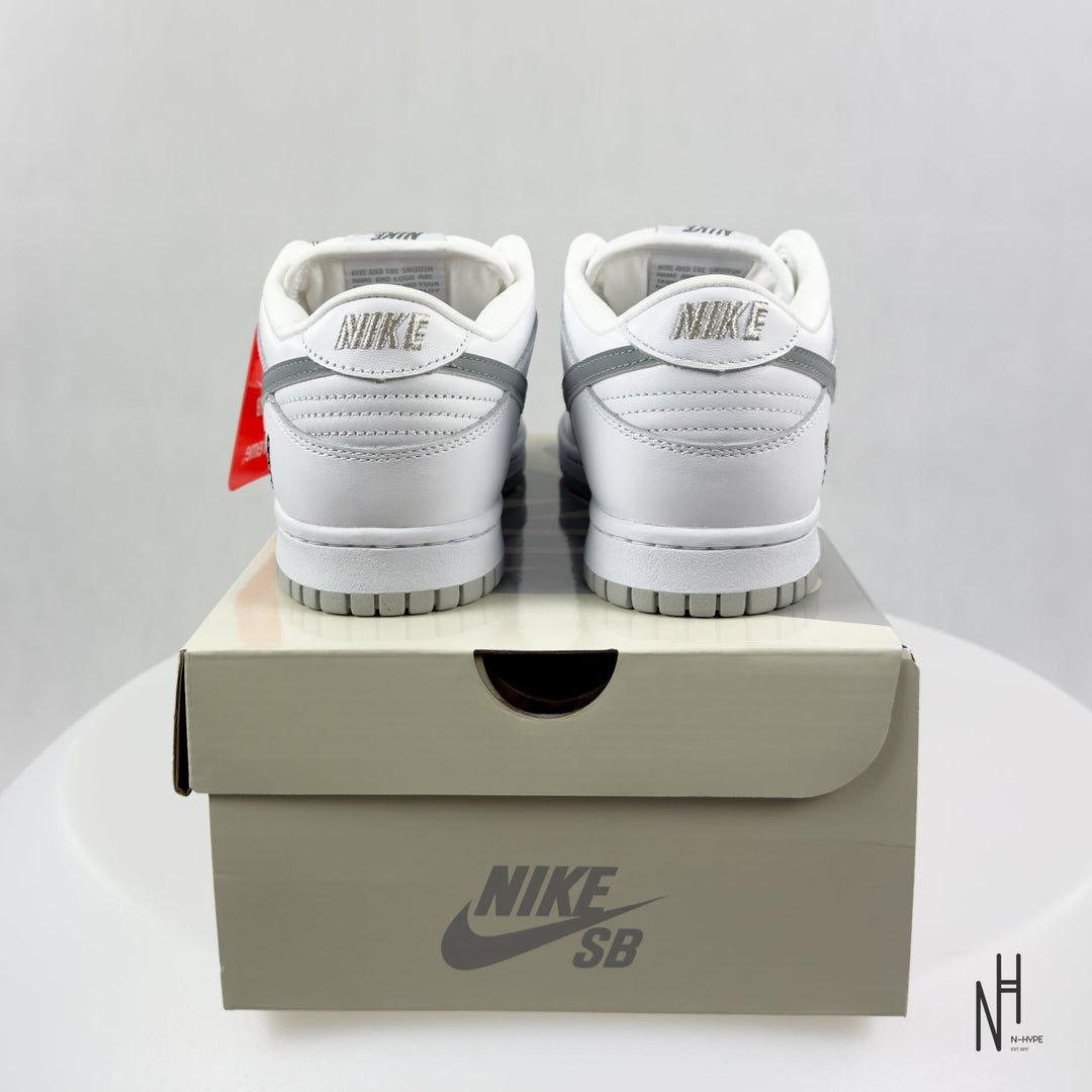 Nike SB Dunk Low Supreme 94 White Metallic Silver sneakers męskie N-Hype