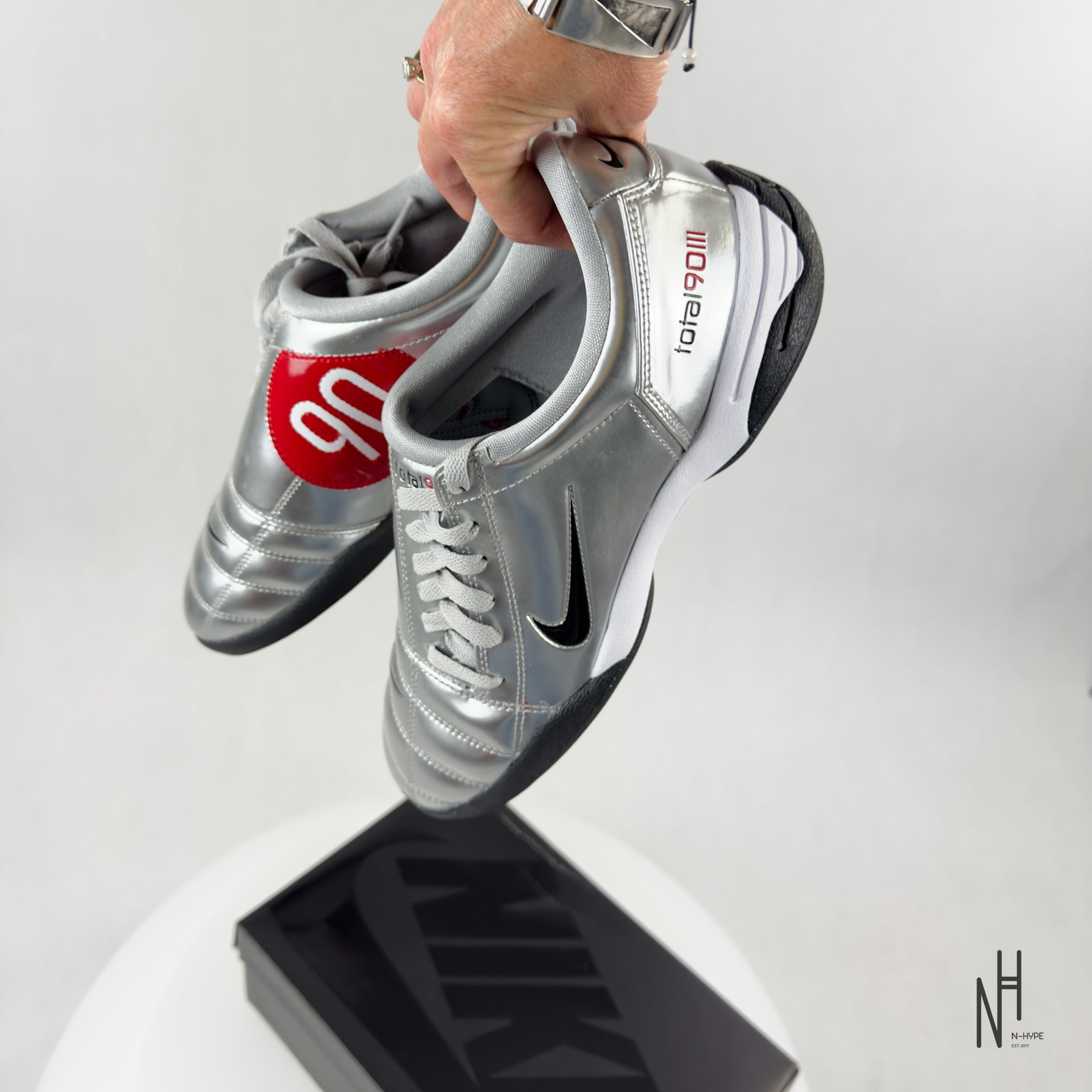 Buty Nike Total 90 3 SP Metallic Silver Black | N-Hype