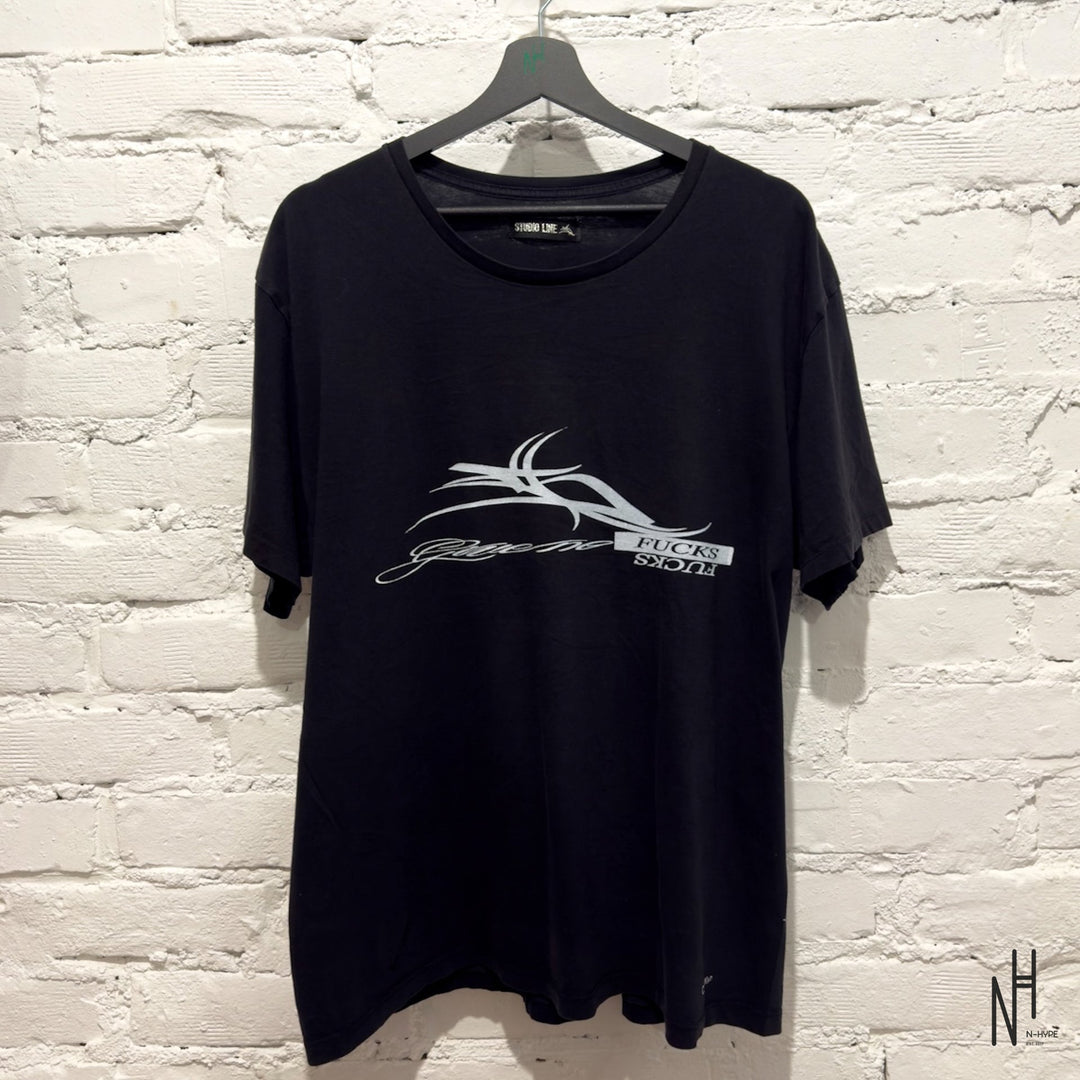 Saga Semi Studio Line Fucks Tee Black koszulka męska N-Hype