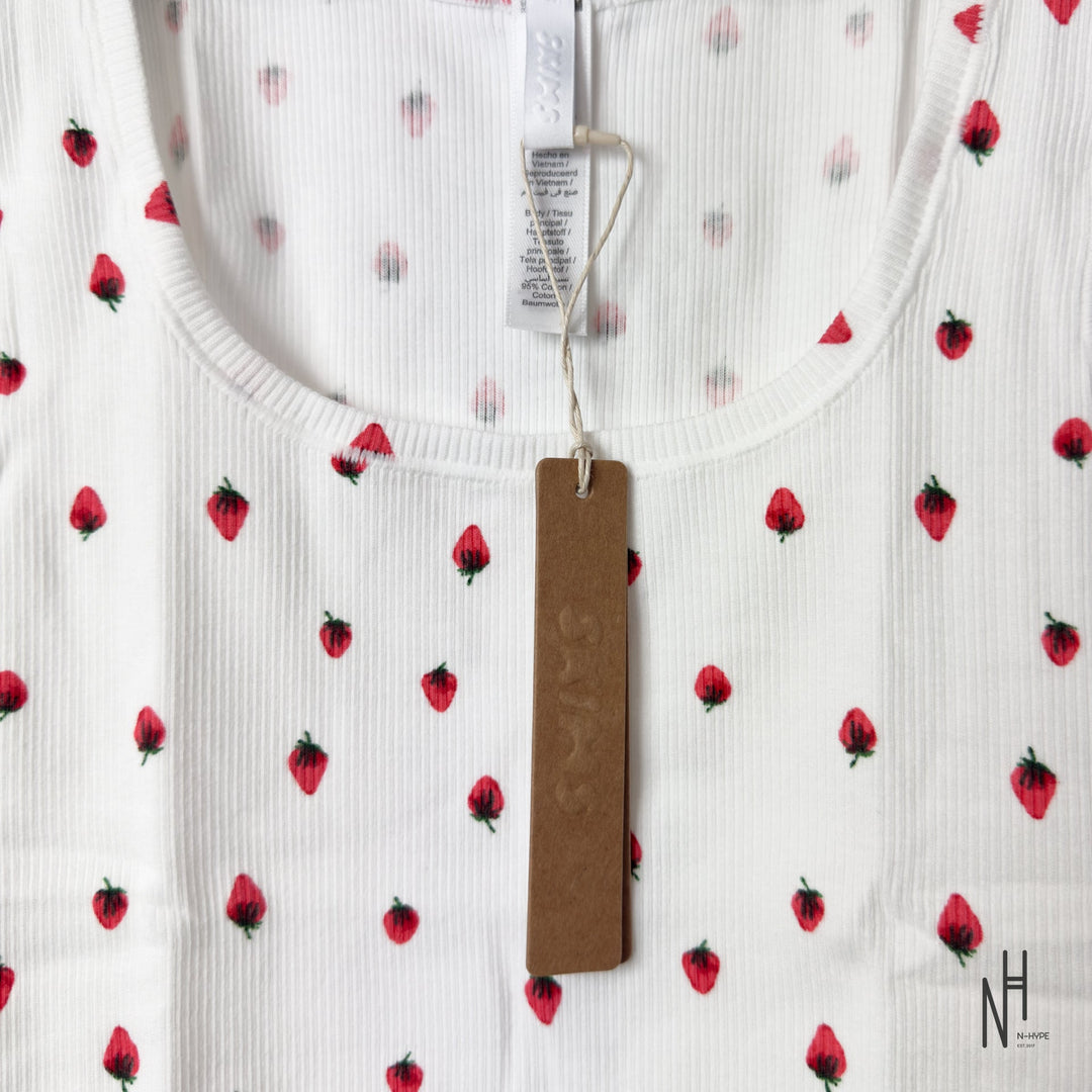 SKIMS Cotton Rib Tank Snow Strawberry Print koszulka damska N-Hype