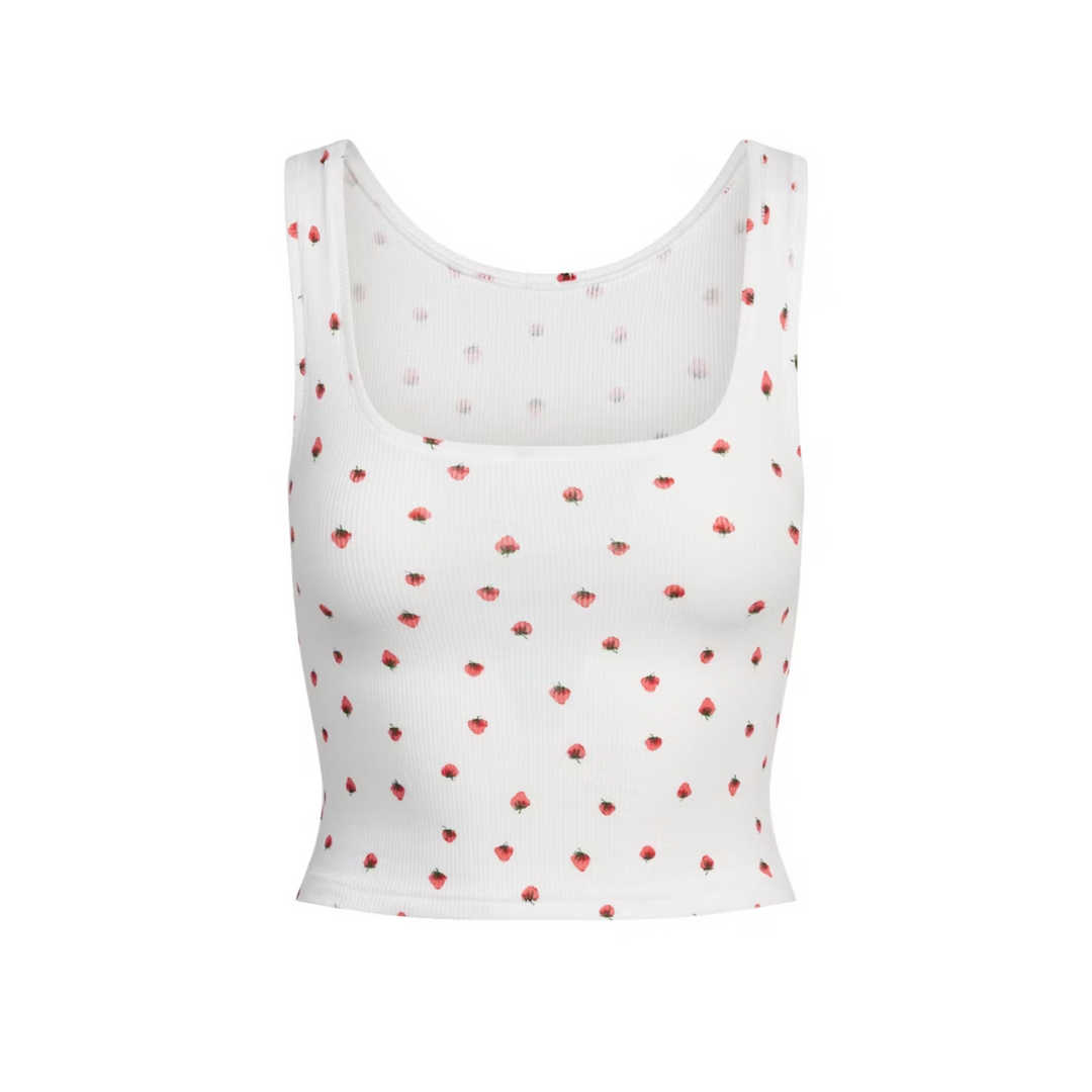SKIMS Cotton Rib Tank Snow Strawberry Print koszulka N-Hype biała z nadrukiem truskawek