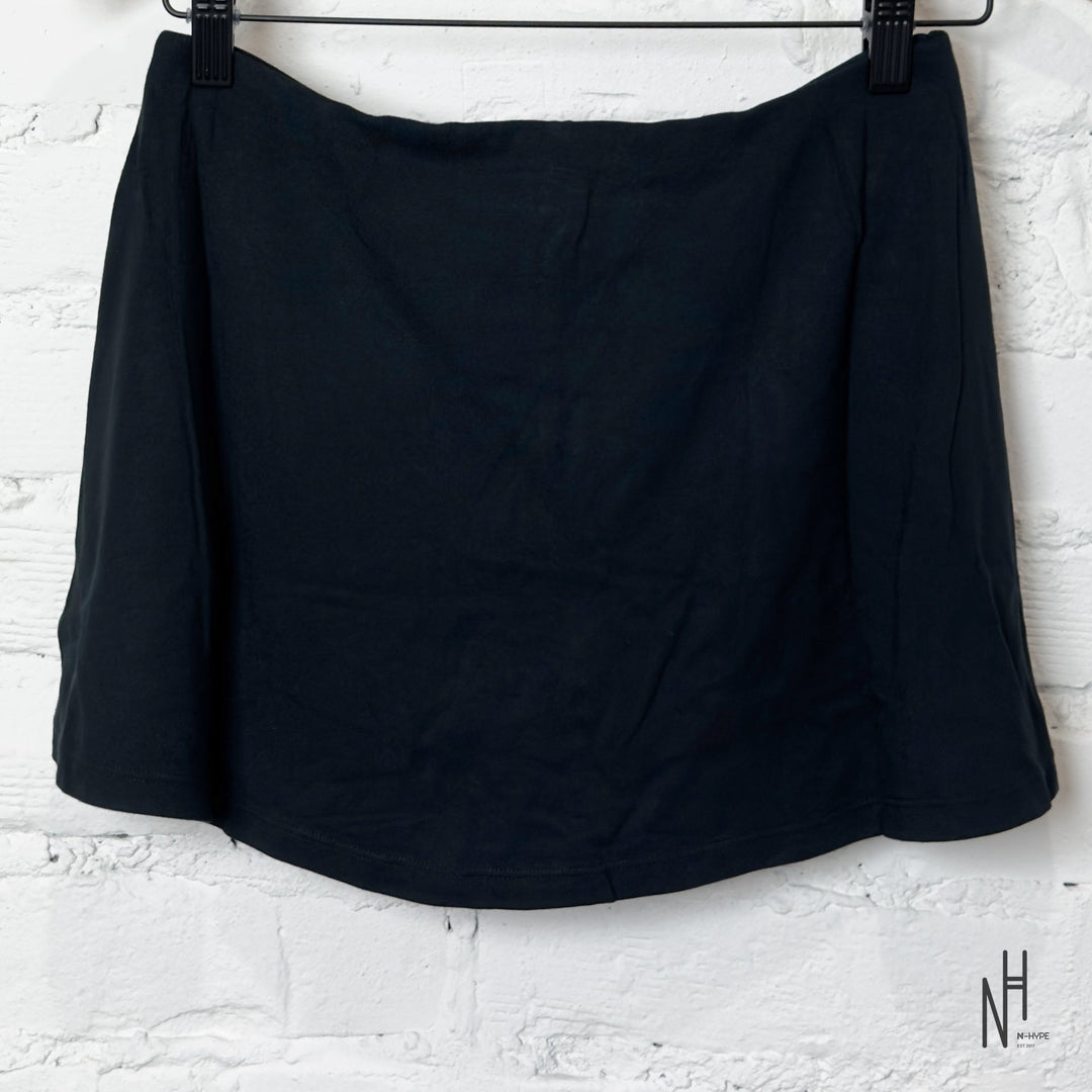 SKIMS Smooth Lounge Skort Obsidian czarny N-Hype