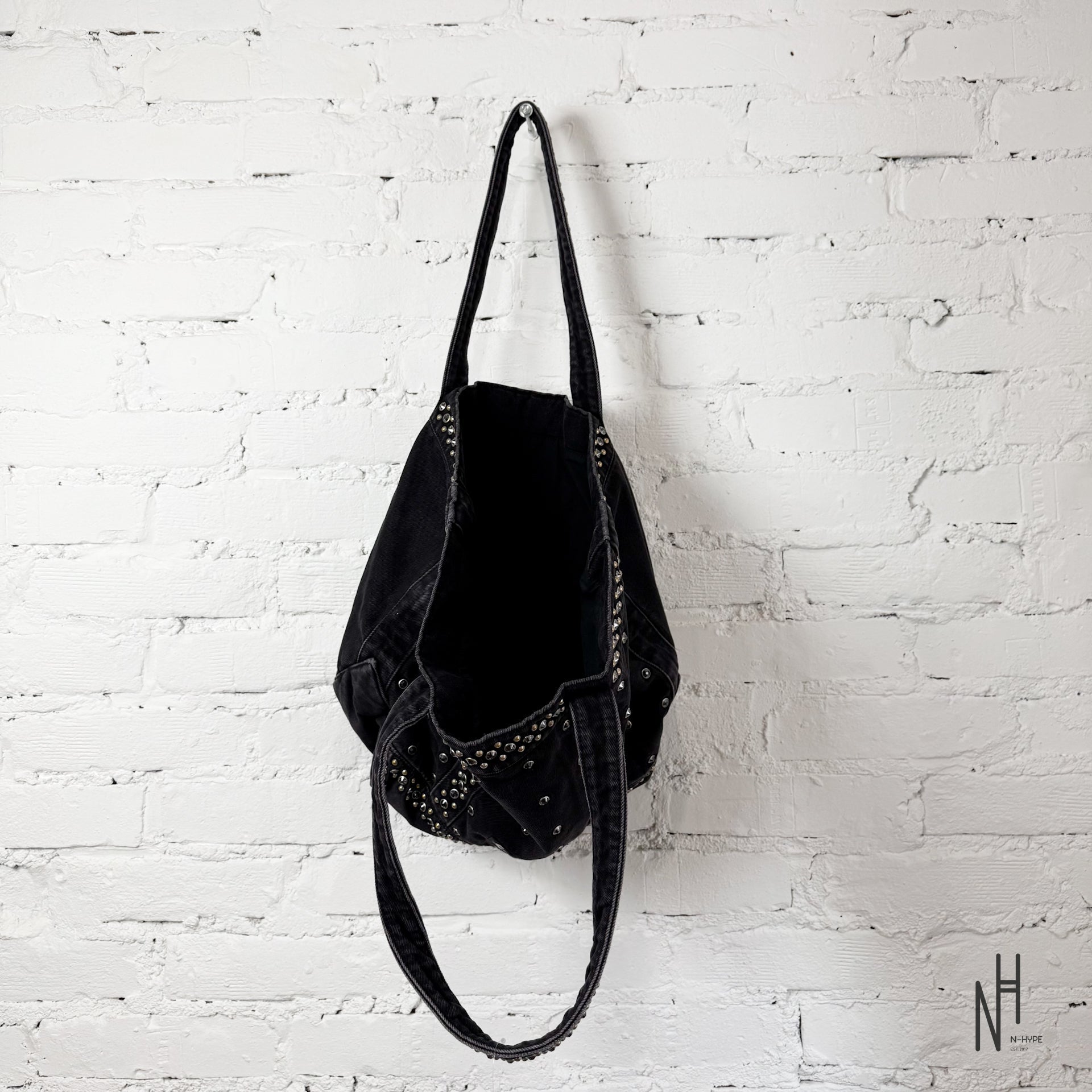 Supreme bb Simon Denim Tote Bag Black – Solid Denim Tote | N‑Hype