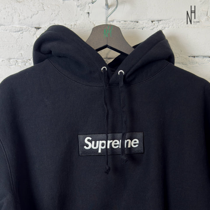 Supreme Box Logo Hooded Sweatshirt FW24 Black Used N-Hype Streetwear Fashion.