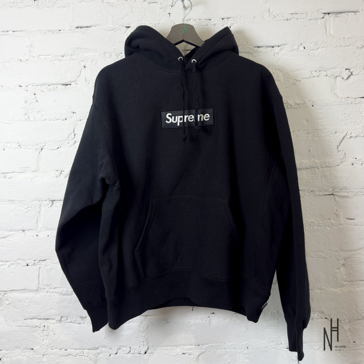 Supreme Box Logo Hooded Sweatshirt FW24 Black Used N-Hype Sweatshirt.