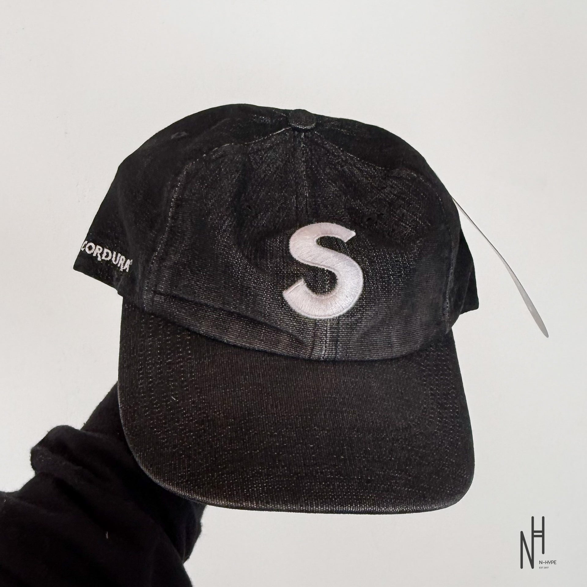 Supreme Cordura Denim S Logo 6-Panel 黒 Cordura® Denim S Logo 6-Panel - spring/summer 2025 - Supreme