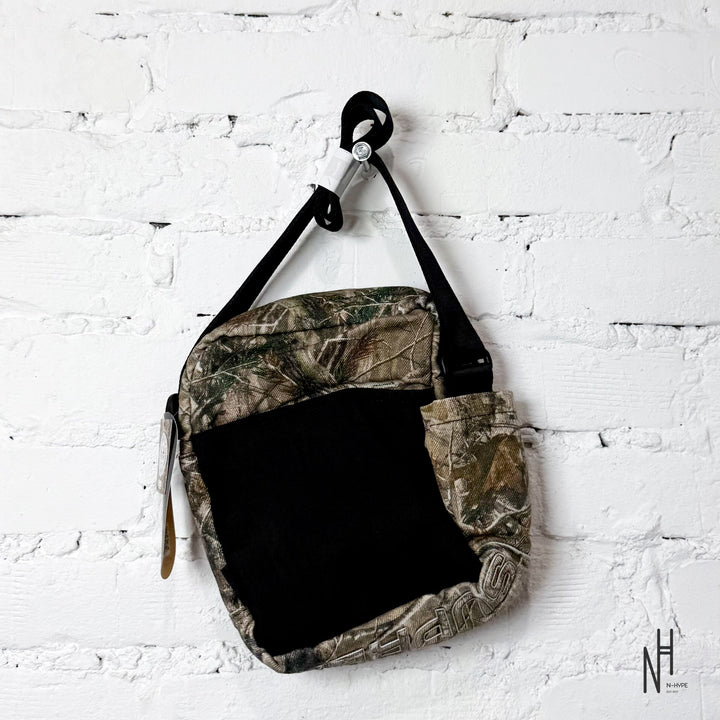 Supreme Denim Shoulder Bag Realtree AP Camo torba na ramię marki Supreme w kamuflażu Realtree AP Camo N-Hype.