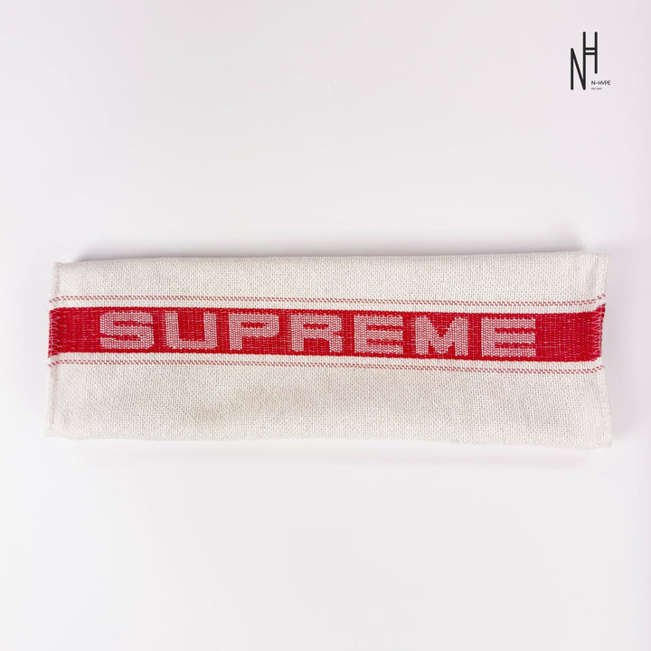 Supreme Shop Towel Red N-Hype streetwear sklep - czerwony ręcznik z logo Supreme.
