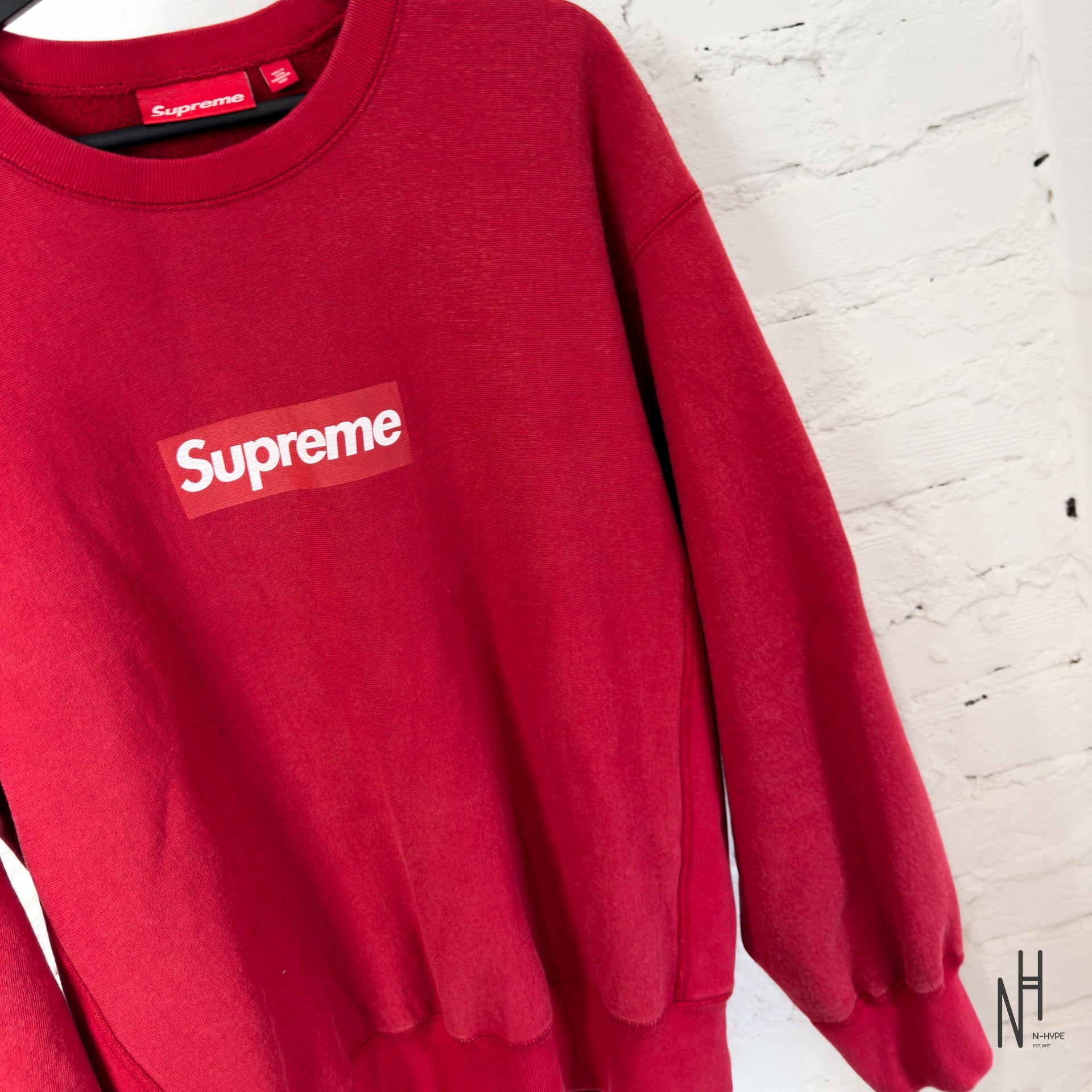 Supreme Washed Box Logo Crewneck Red – Classic Red Logo Sweatshirt