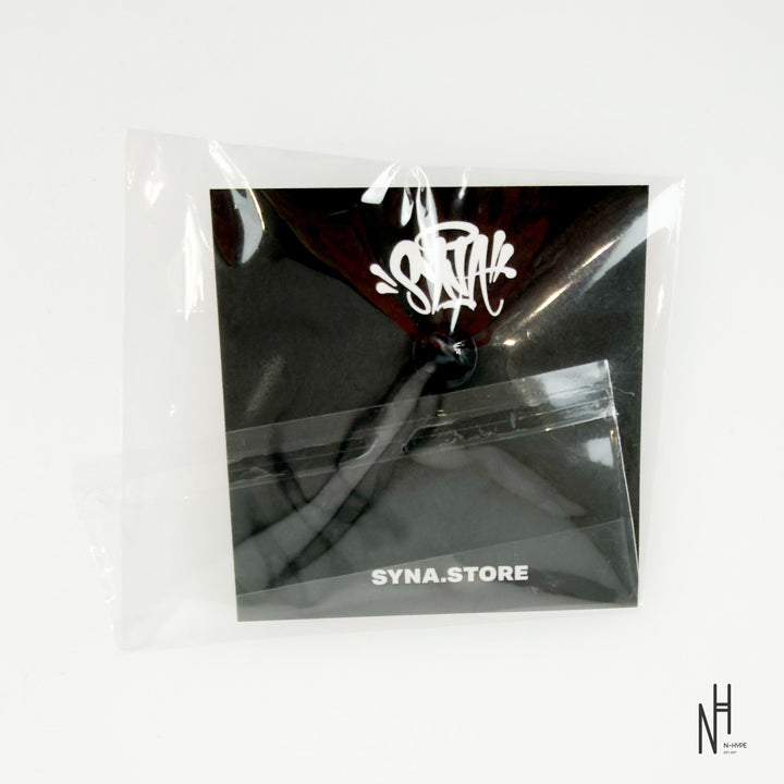 Syna World Pin czarna koszulka unisex N-Hype