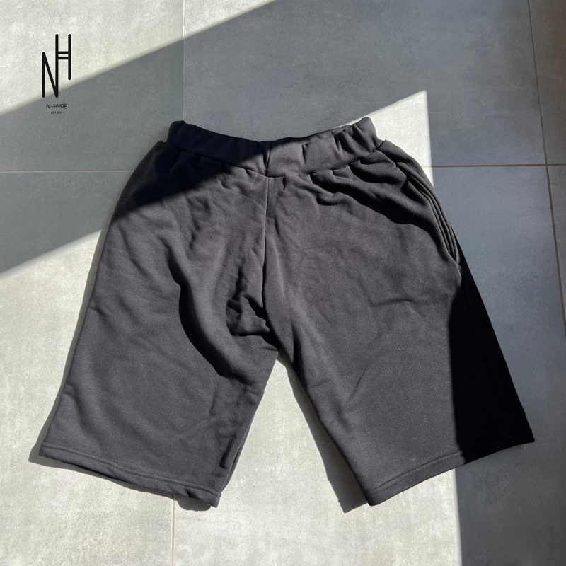 FVCKTHISBRAND OVERSIZE SHORTS FTB BLACK