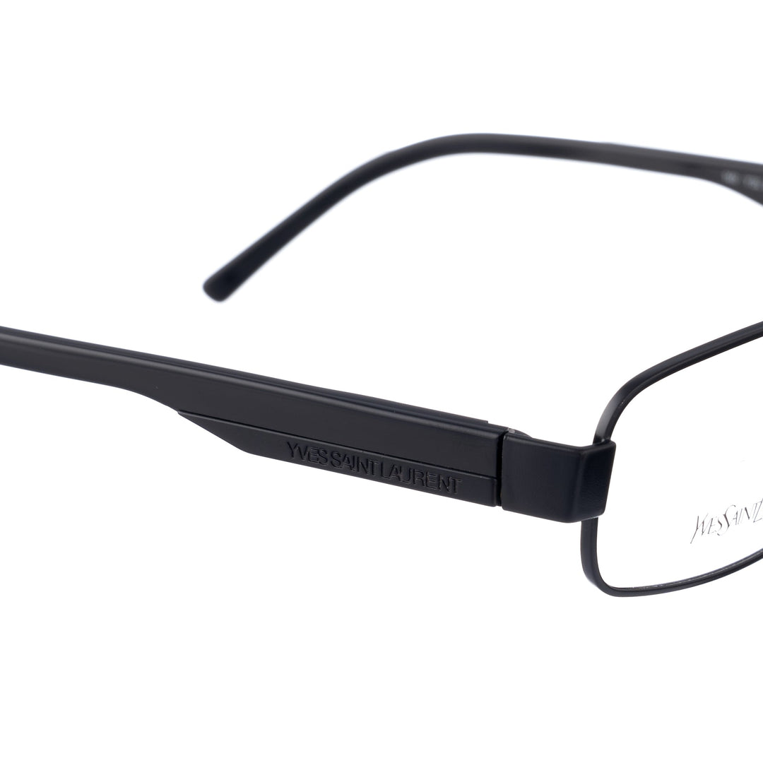 Yves Saint Laurent 90s Black Shiny & Matte Plastic detal boku z matowym i połyskującym wykończeniem
