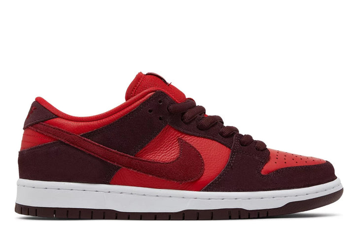 Nike SB Dunk Low Cherry